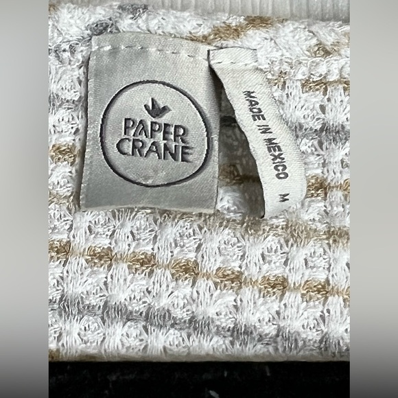 Paper Crane Women’s Cream and Tan Striped Tie-Front Tee  - Size Medium - Picture 4 of 5